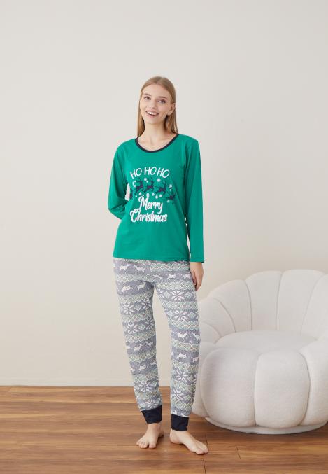 Pijama Dama Craciun " HO HO HO" ,maneca lunga ,pantaloni lungi,Engros
